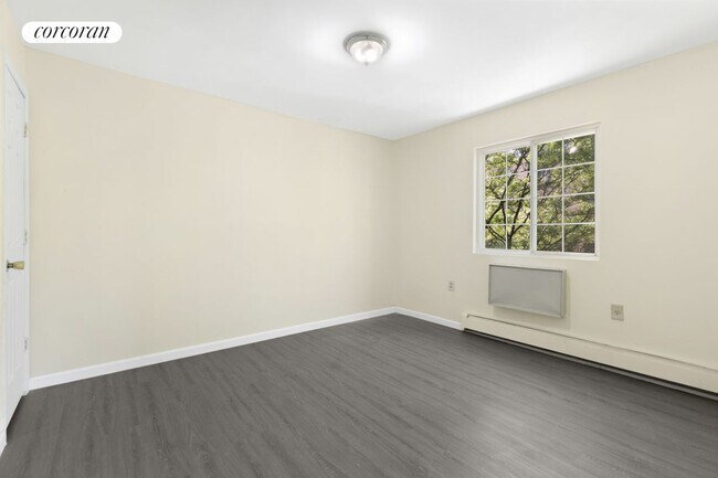 Building Photo - 192 Martense St