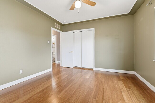 Building Photo - $3,045.95, 3 bed, 2 bath house in Denver with Fenced in Yard and In Unit Laundry!