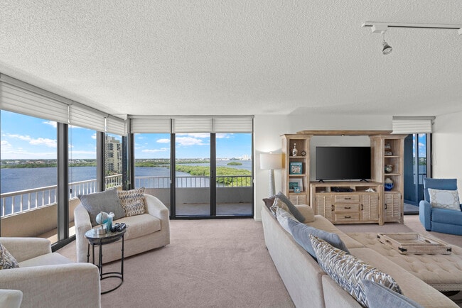 Building Photo - 5550 N Ocean Dr