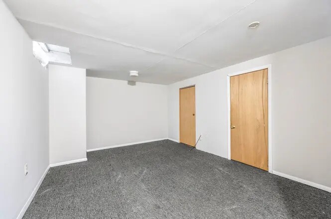 Building Photo - 3075 Kingston Ct