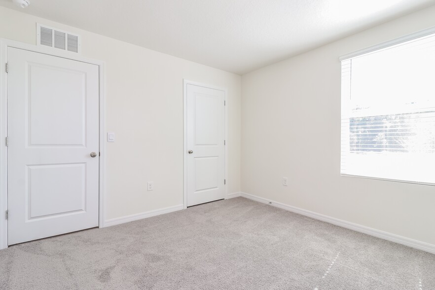 Building Photo - 36502 Spanish Rose Dr