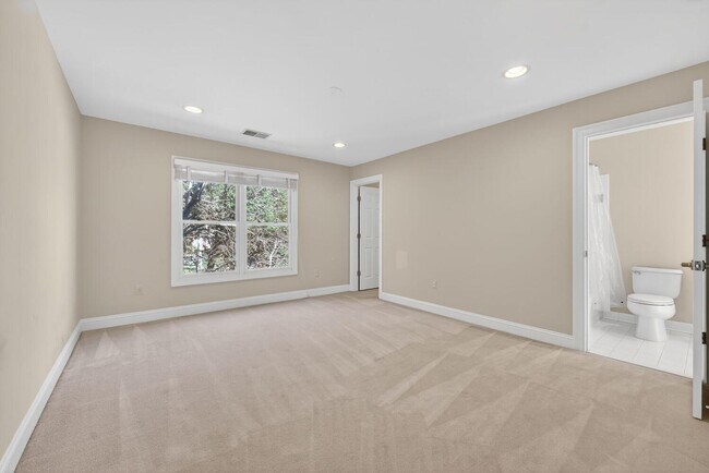 Building Photo - 11316 Ridge Mist Terrace