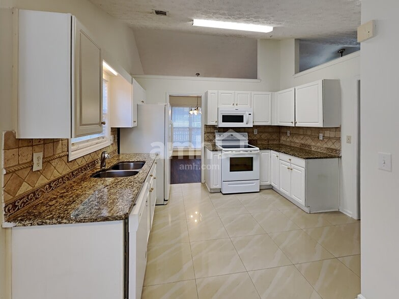 Building Photo - 951 Garden Oak Ct