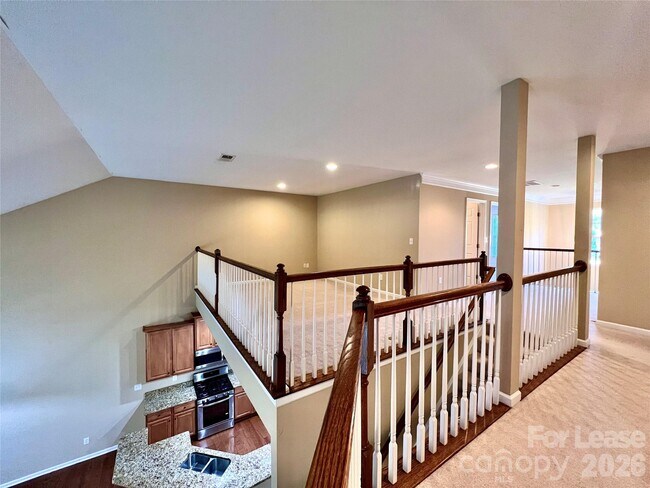 Building Photo - 10707 Fred Gutt Dr