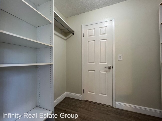 Building Photo - 1 br, 1 bath House - 210 Moree Loop #7