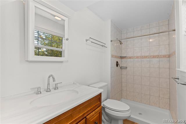 Building Photo - 3924 S Whiting Way