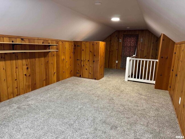 Building Photo - 1020 Brown St