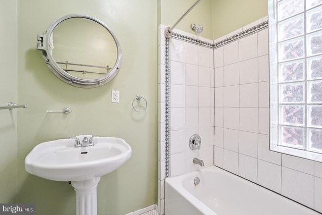 Building Photo - 1339 T St NW