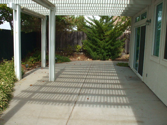 Building Photo - 1033 Halidon Way