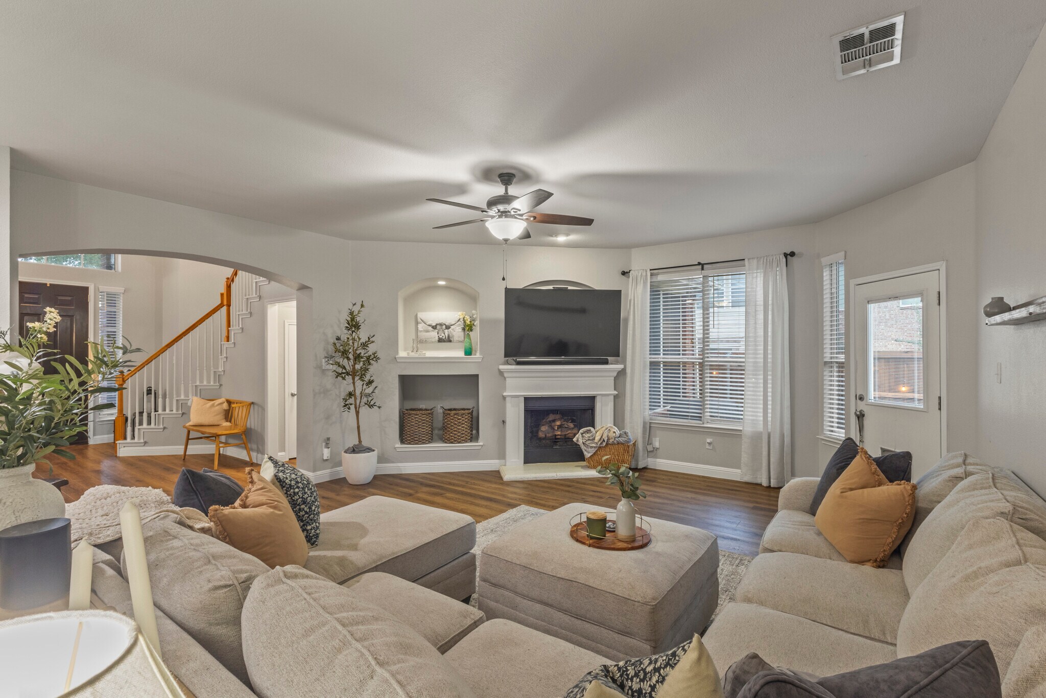 Building Photo - 7005 Stone Canyon Ct