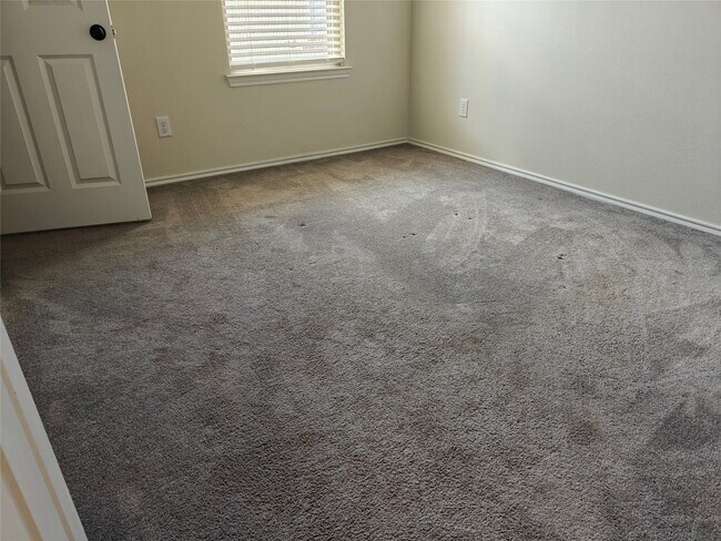 Building Photo - 1731 Gray Hawk Dr