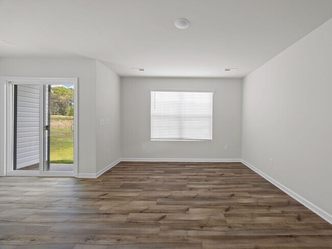 Building Photo - Newly contructed home in desirable Inman SC