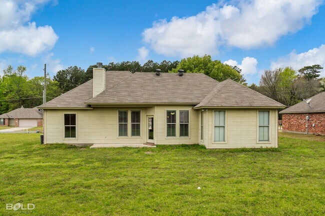 Building Photo - 6484 Soda Point Dr