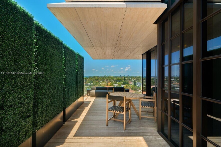 Building Photo - 8955 Collins Ave