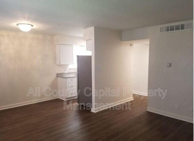 Building Photo - 3415 Willowrun Dr