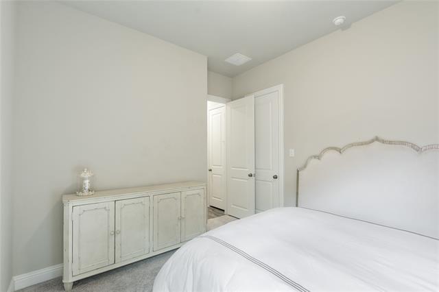 Building Photo - 4545 El Paso Dr