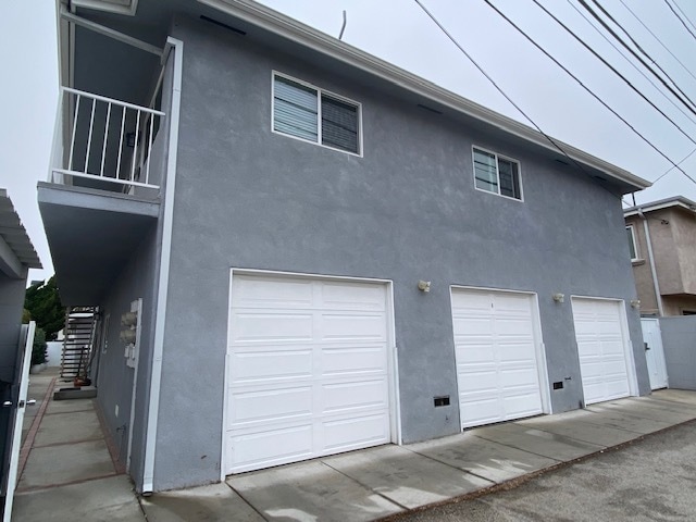Building Photo - 2602 Apple Ave