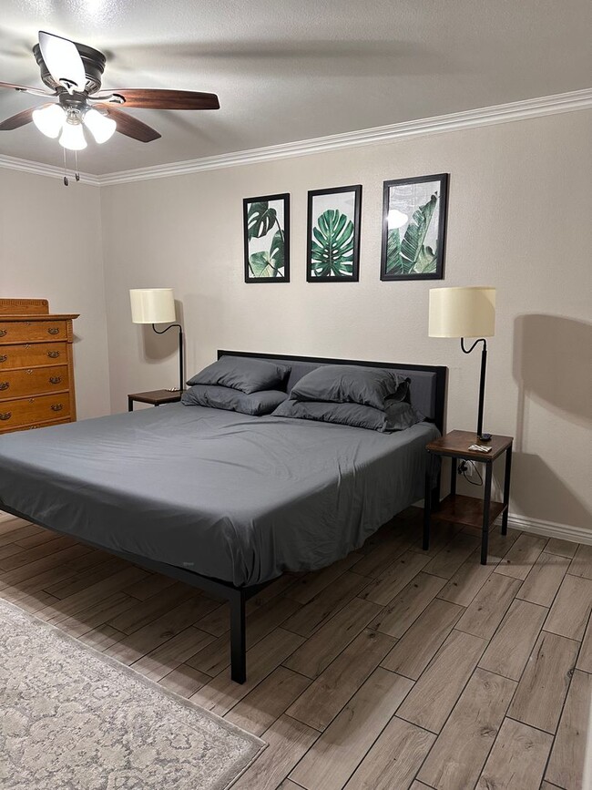 Building Photo - Beautiful fully furnished home with many leasing options available! Contact our office for pricin...