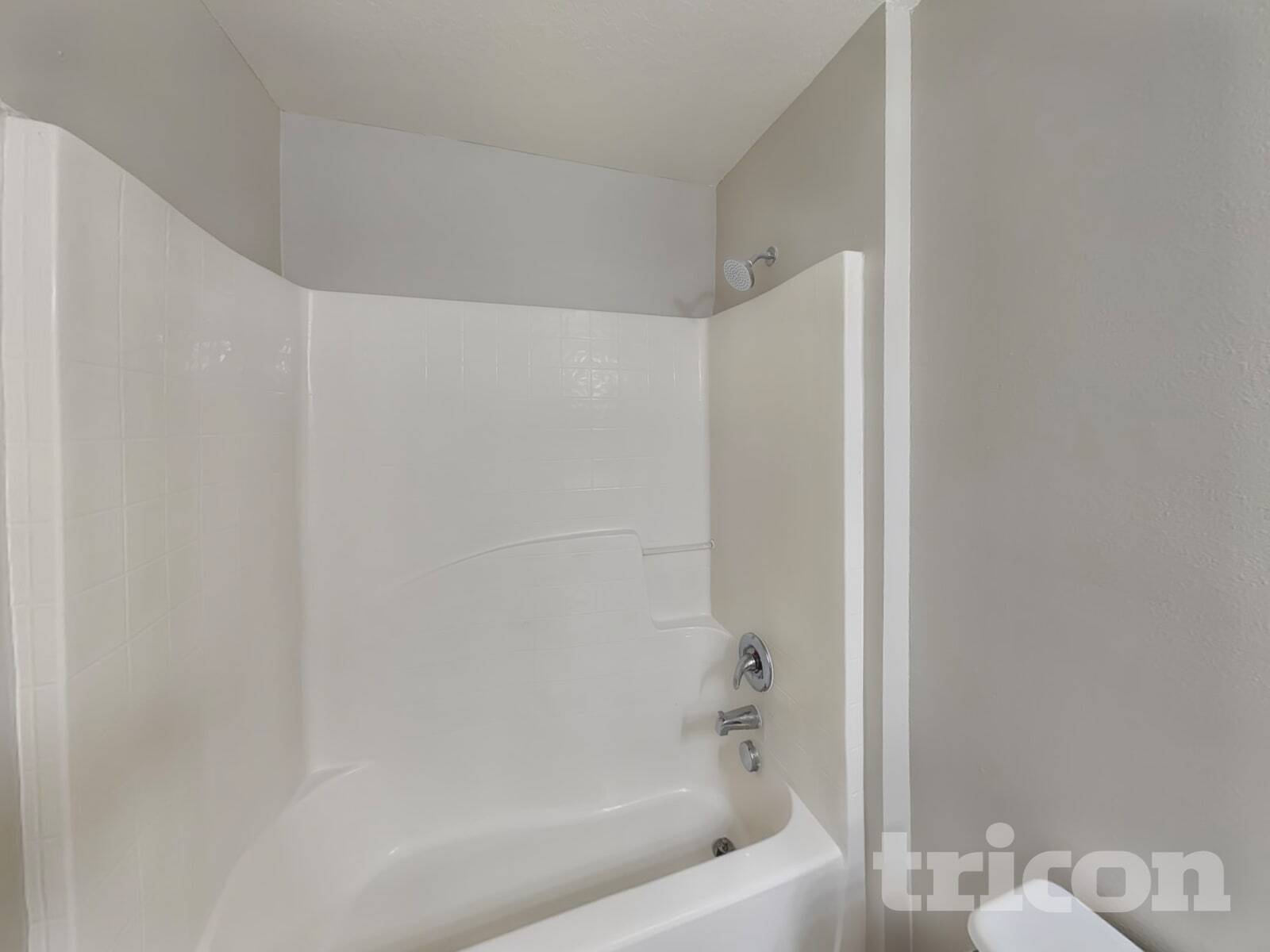 Building Photo - 2280 Kingscrest Cir