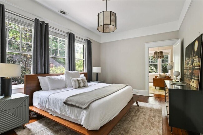 Building Photo - 635 Bonaventure Ave NE