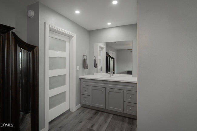 Building Photo - 851 Ivywood Dr