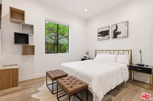 Building Photo - 22747 Erwin St