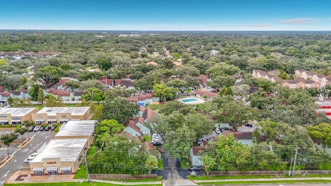 Building Photo - 5602 Ashley Oaks Dr