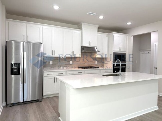Building Photo - Beautiful new construction home in Wendell, ideally located just minutes from Downtown Wendell, W...