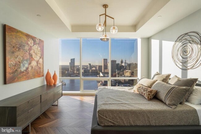 Building Photo - 300 International Drive