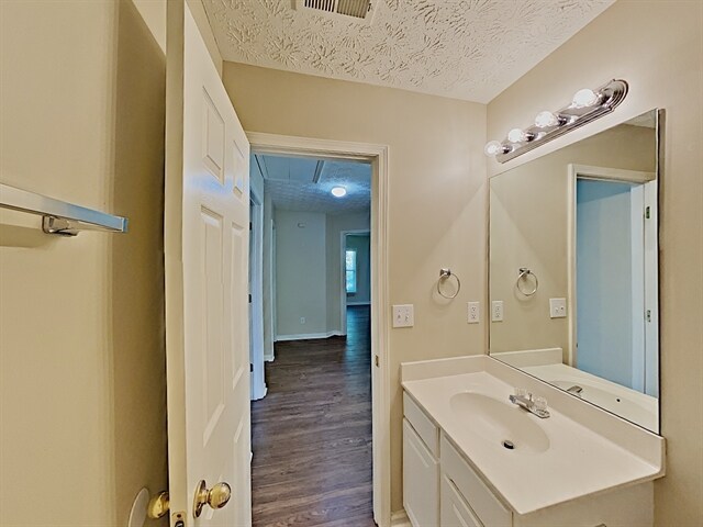 Building Photo - 6932 Silver Bend Pl