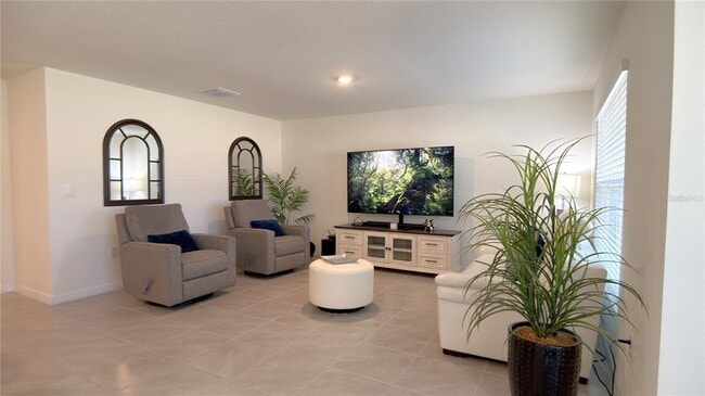 Building Photo - 6987 SW 136th Ln