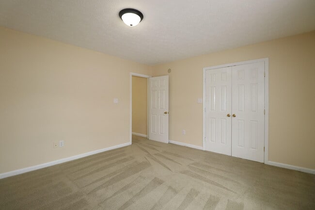 Building Photo - 109 Floyd Ct