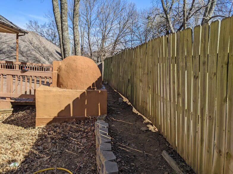 Pizza Oven Wood Burning - 5926 E 76th Ct