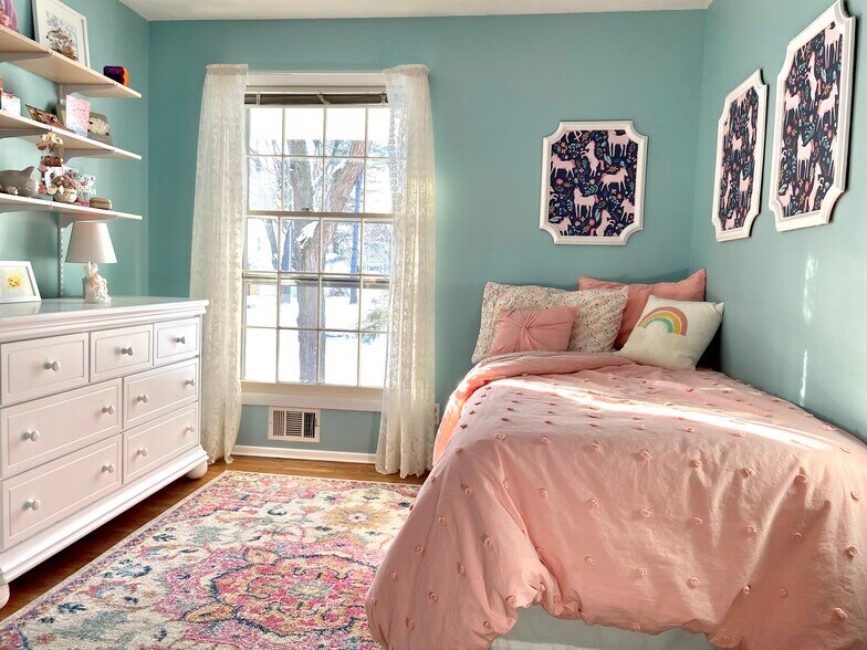 Building Photo - 8 Buchanan Rd