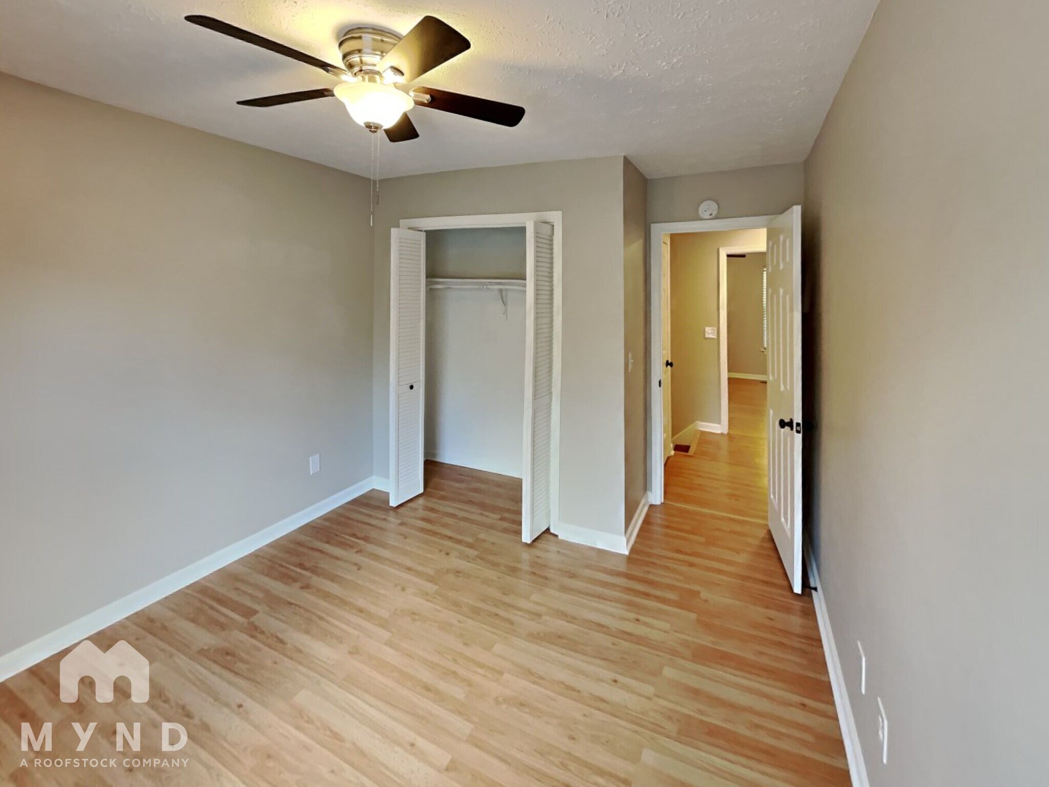 Building Photo - 383 Huntington Ridge Dr