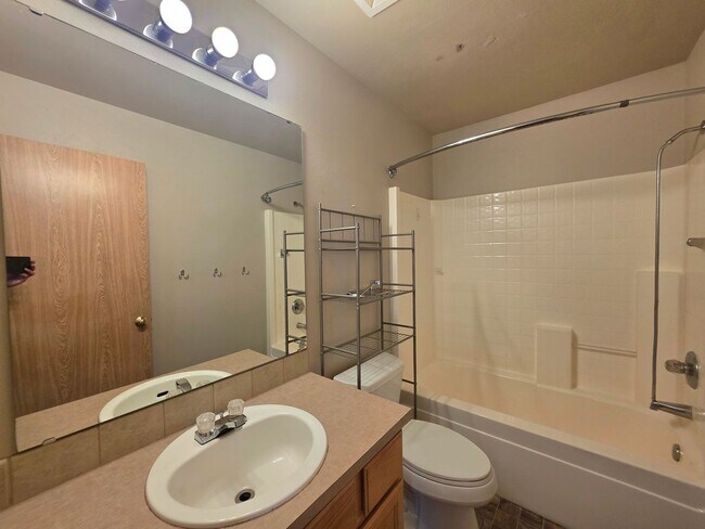 Building Photo - Gated Community