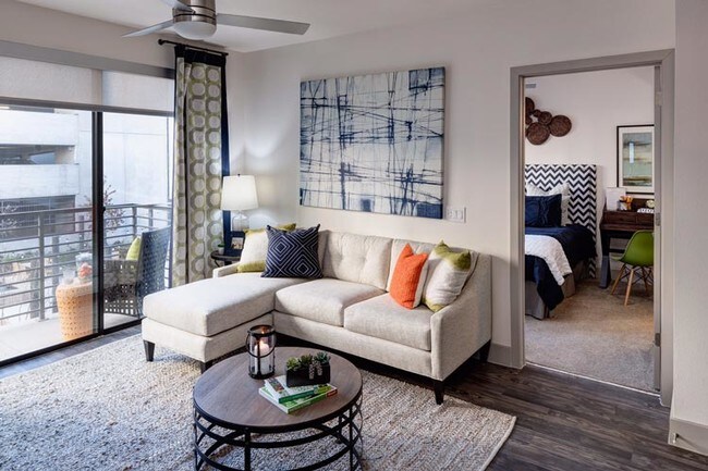 Building Photo - Hello Movie House, Hello 1 Bed Apartment