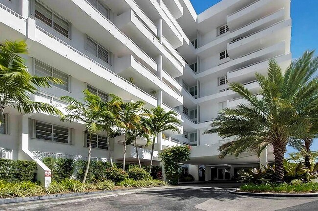 Building Photo - 199 Ocean Ln Dr