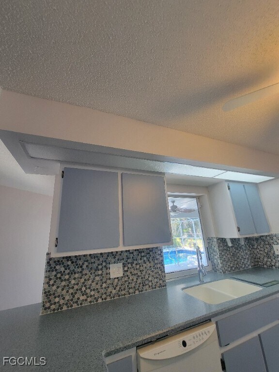 Building Photo - 2505 6th St W