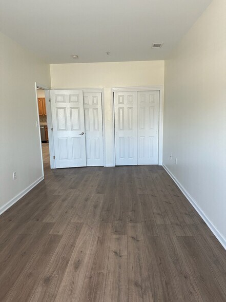 Building Photo - 177 Avenel St