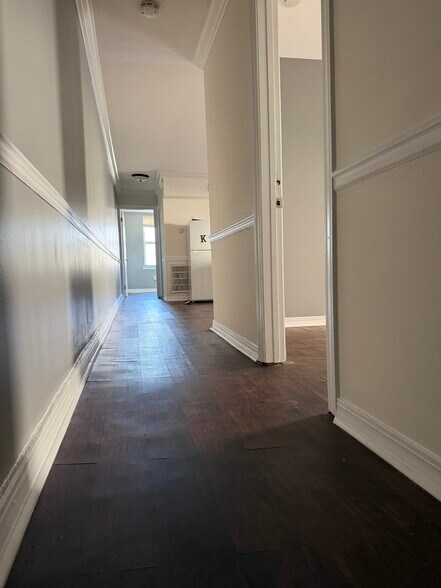 Building Photo - 1721 W Tioga St