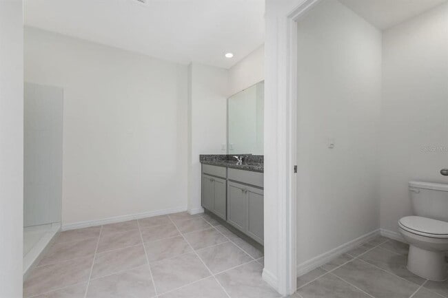 Building Photo - 1296 Cascades Ave