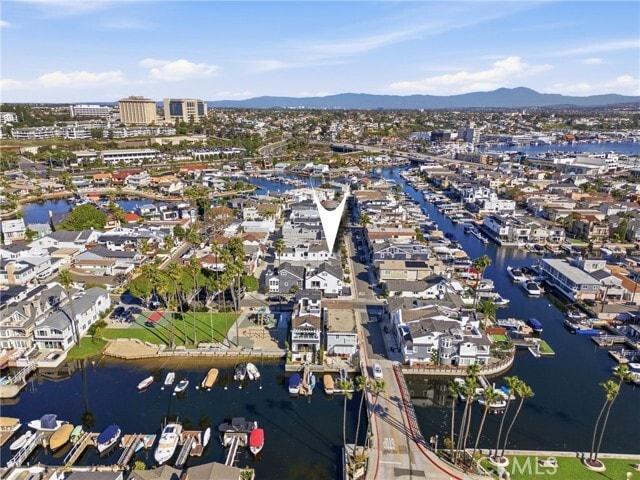 Building Photo - 403 38th St