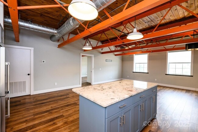 Building Photo - 1001 West Ave NW