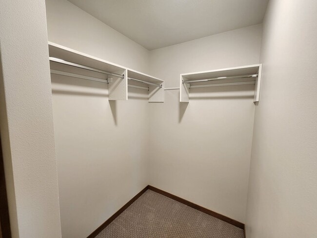 Building Photo - Brand new Townhome for rent!