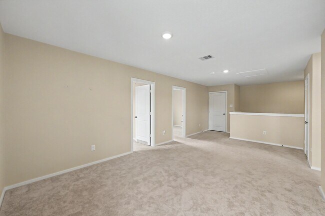Building Photo - 21154 Vercelli St