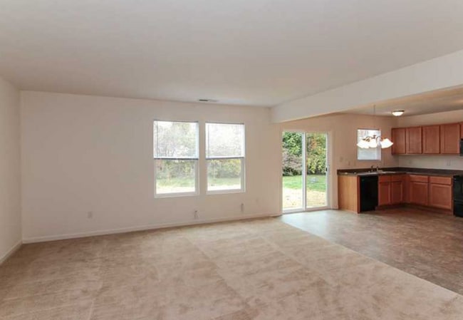 Building Photo - 8105 Whistlewood Dr