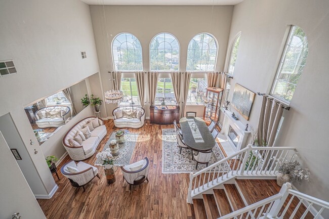 Building Photo - Expansive 5-Bedroom Home with Spa & Solar ...