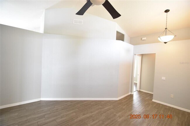 Building Photo - 24806 Black Creek Ct