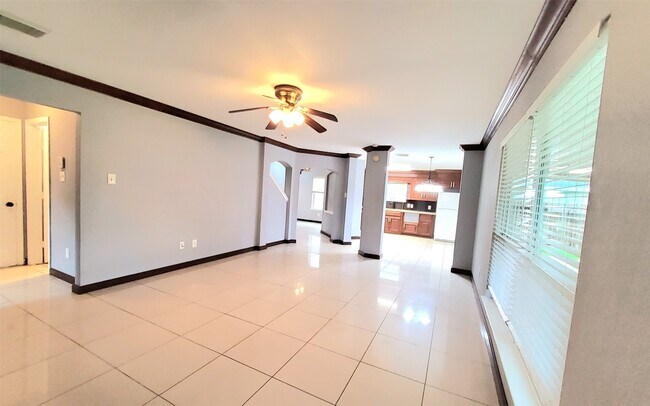 Building Photo - 18123 Flower Grove Ct